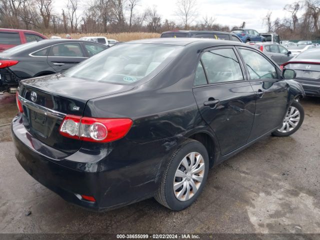 Photo 3 VIN: 2T1BU4EE5CC902873 - TOYOTA COROLLA 