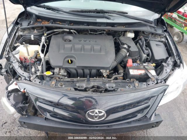 Photo 9 VIN: 2T1BU4EE5CC902873 - TOYOTA COROLLA 