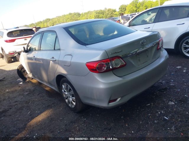 Photo 2 VIN: 2T1BU4EE5DC963352 - TOYOTA COROLLA 