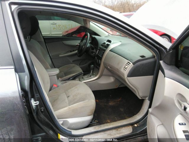 Photo 4 VIN: 2T1BU4EE5DC979311 - TOYOTA COROLLA 