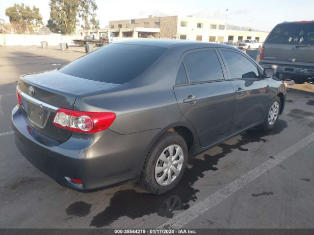 Photo 3 VIN: 2T1BU4EE5DC997629 - TOYOTA COROLLA 