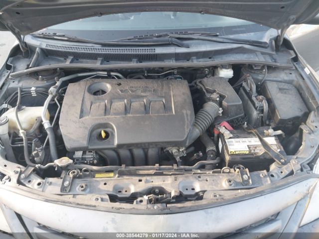 Photo 9 VIN: 2T1BU4EE5DC997629 - TOYOTA COROLLA 