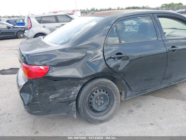 Photo 5 VIN: 2T1BU4EE6AC271290 - TOYOTA COROLLA 