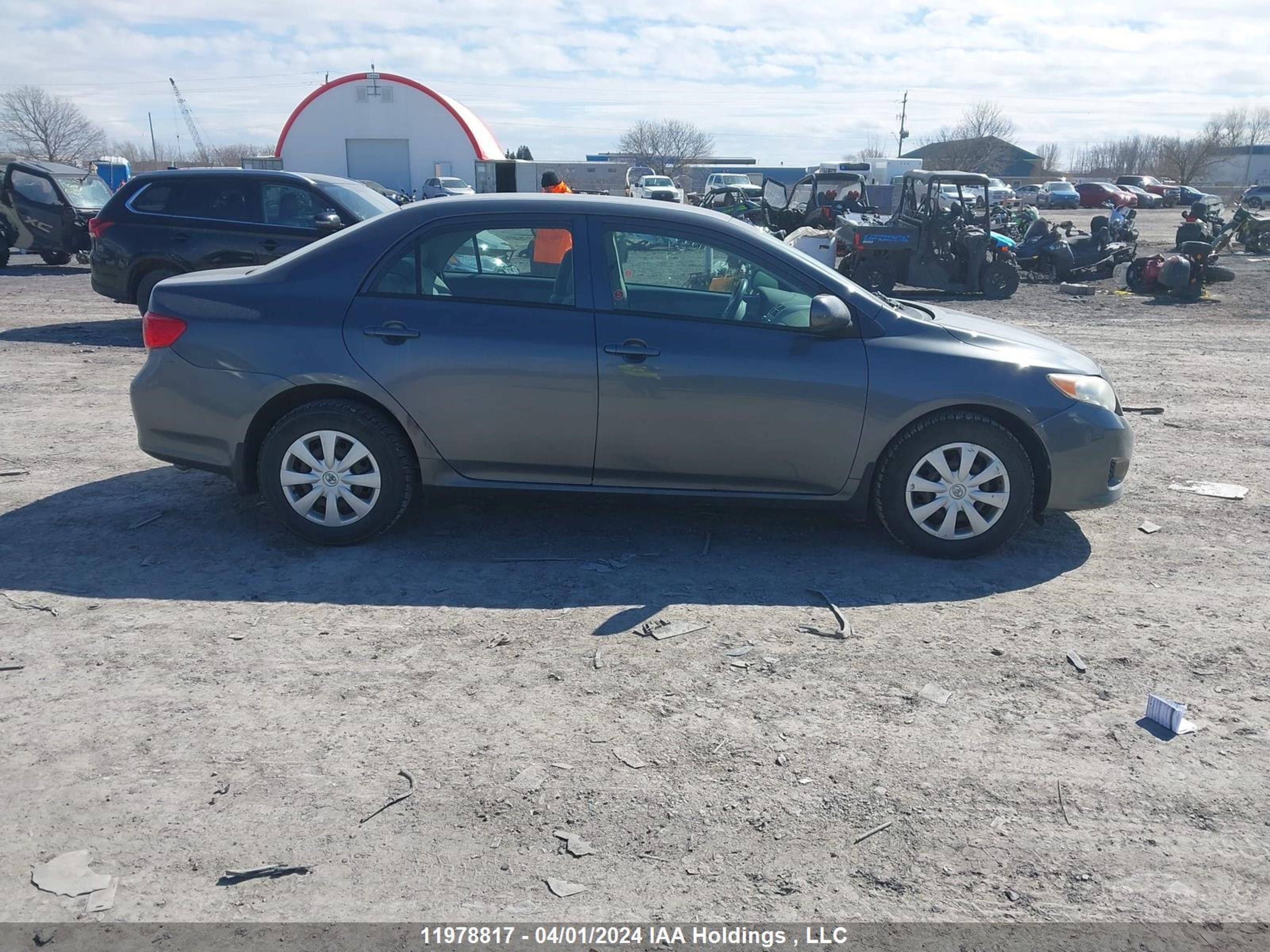 Photo 12 VIN: 2T1BU4EE6AC302604 - TOYOTA COROLLA 