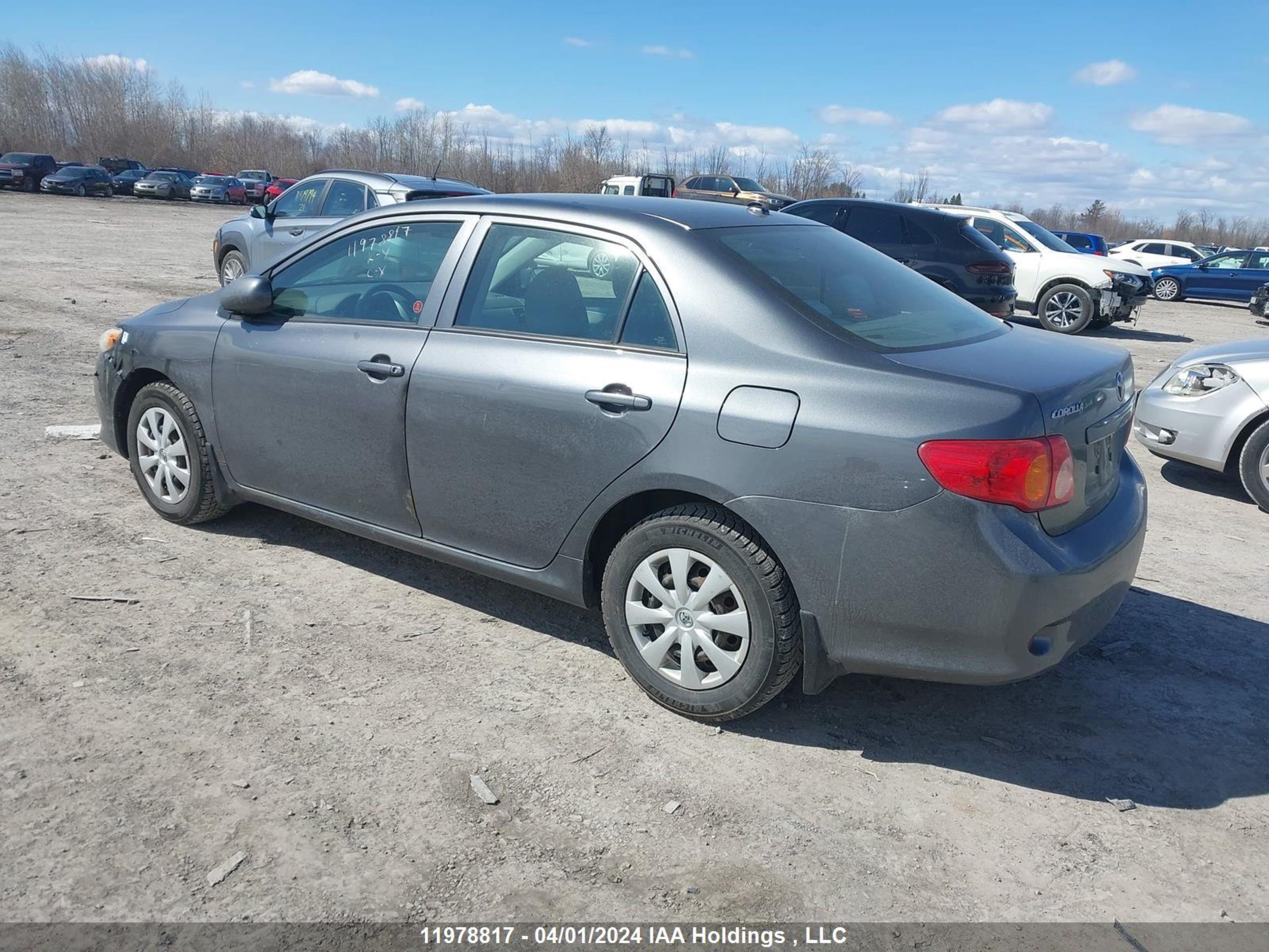 Photo 2 VIN: 2T1BU4EE6AC302604 - TOYOTA COROLLA 