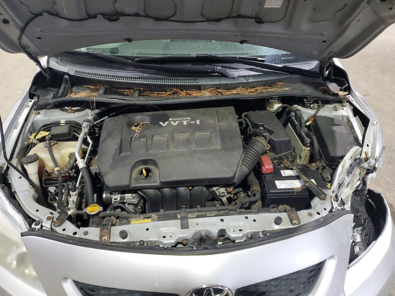 Photo 10 VIN: 2T1BU4EE6AC306443 - TOYOTA COROLLA 