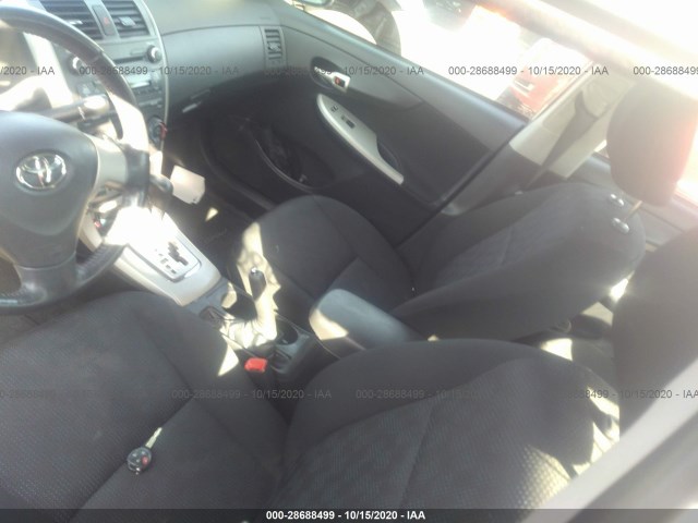 Photo 8 VIN: 2T1BU4EE6AC318429 - TOYOTA COROLLA 