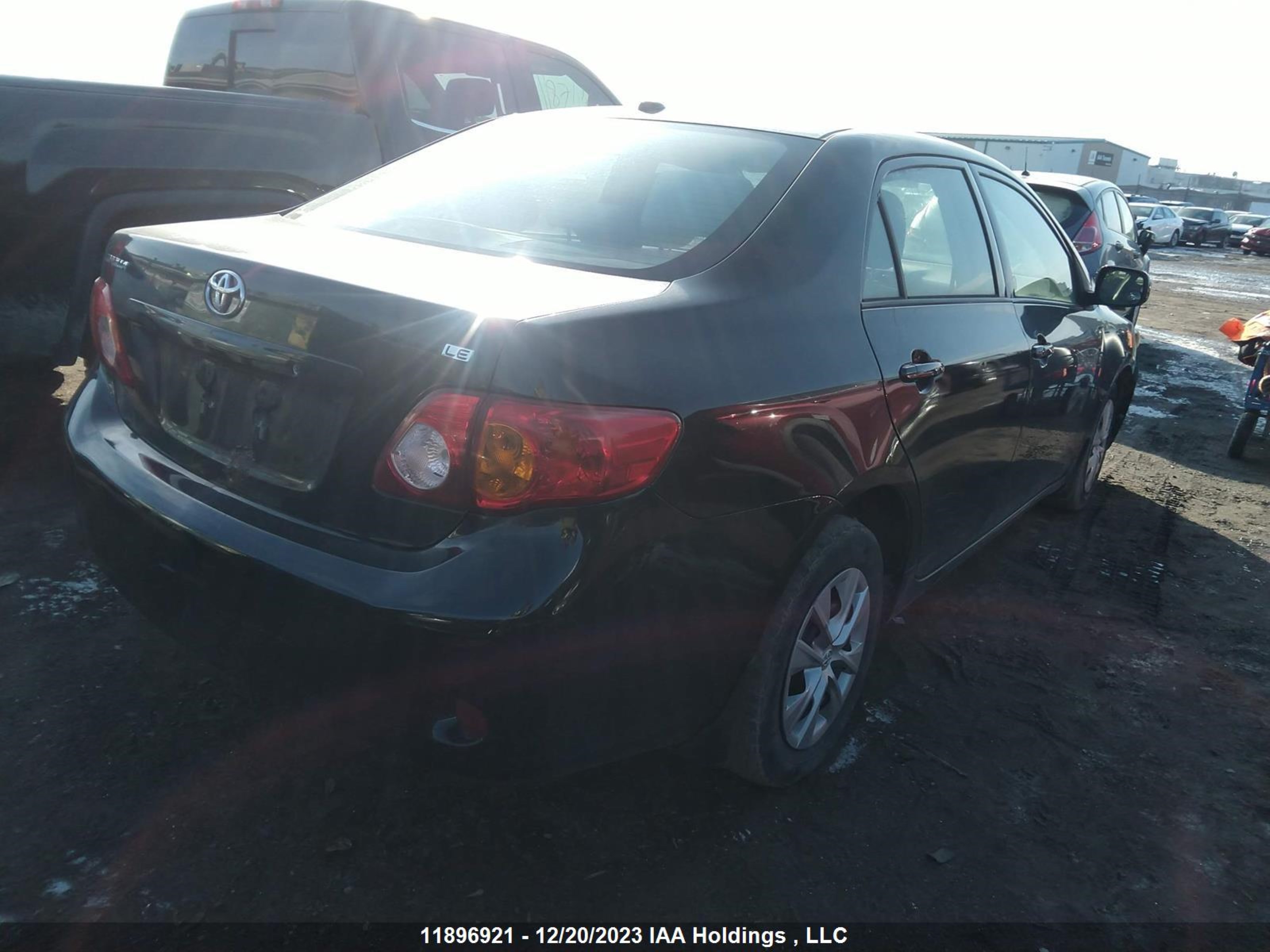 Photo 3 VIN: 2T1BU4EE6AC352502 - TOYOTA COROLLA 