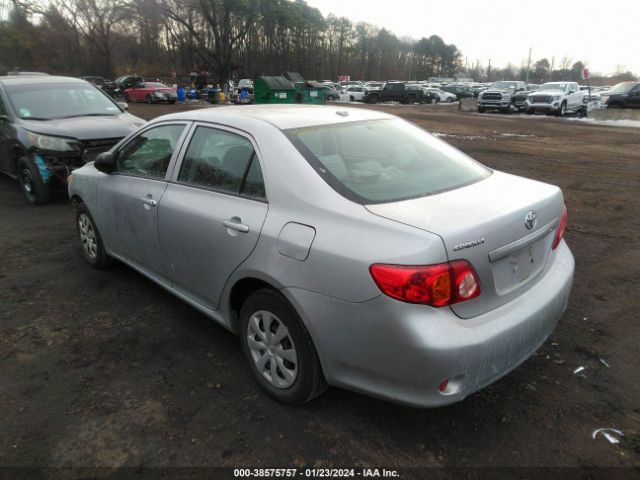 Photo 2 VIN: 2T1BU4EE6AC461316 - TOYOTA COROLLA 