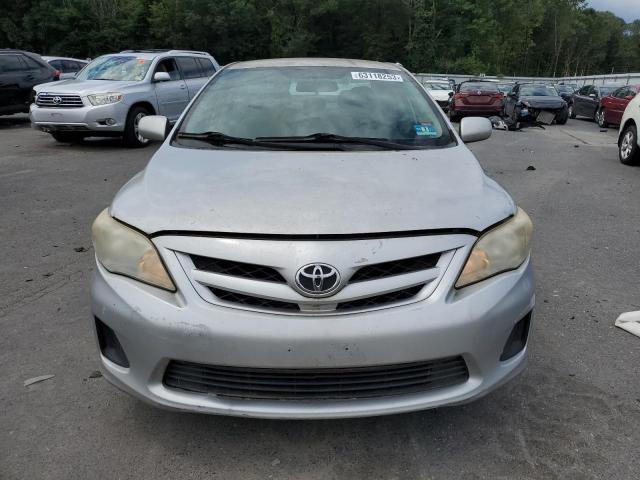 Photo 4 VIN: 2T1BU4EE6BC558193 - TOYOTA COROLLA 