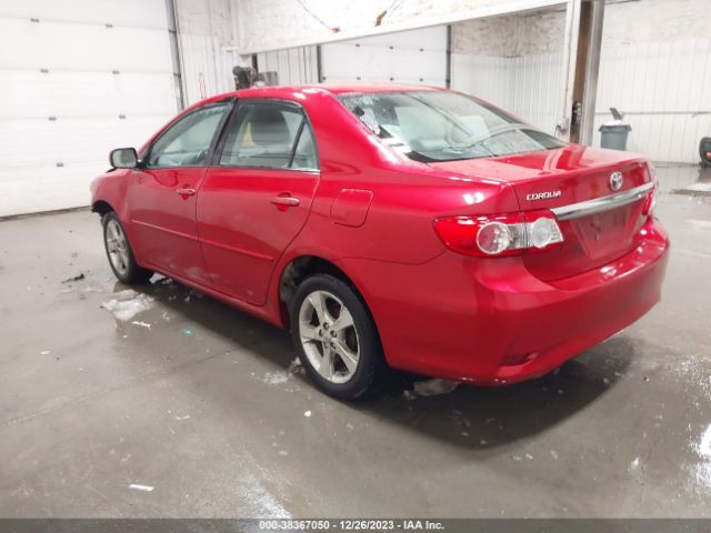 Photo 2 VIN: 2T1BU4EE6BC558629 - TOYOTA COROLLA 