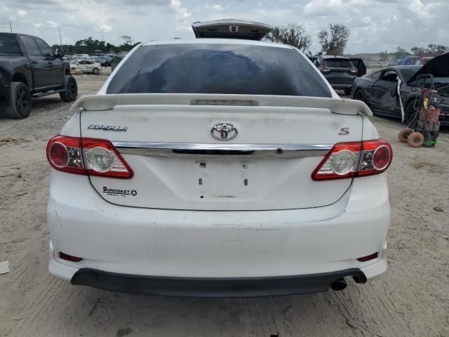 Photo 5 VIN: 2T1BU4EE6BC620319 - TOYOTA COROLLA 