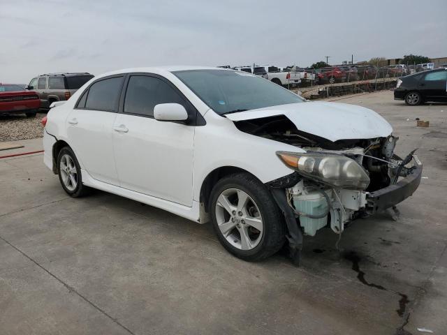 Photo 3 VIN: 2T1BU4EE6BC640148 - TOYOTA COROLLA 