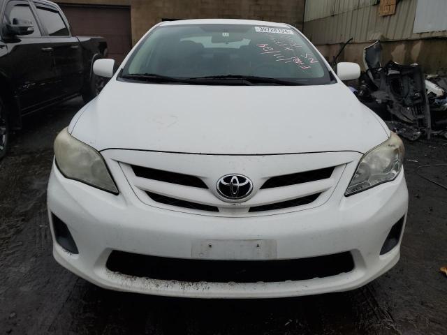 Photo 4 VIN: 2T1BU4EE6BC644734 - TOYOTA COROLLA 