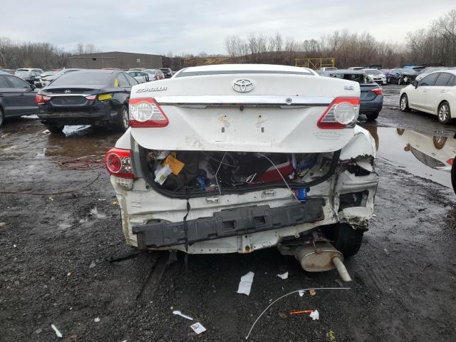 Photo 5 VIN: 2T1BU4EE6BC644734 - TOYOTA COROLLA 