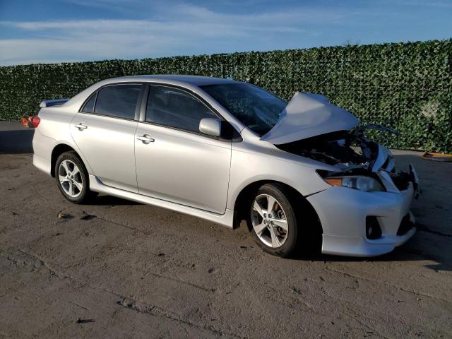 Photo 3 VIN: 2T1BU4EE6BC659119 - TOYOTA COROLLA 