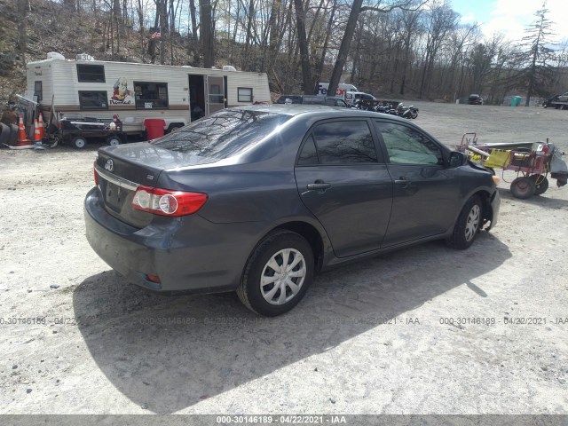 Photo 3 VIN: 2T1BU4EE6BC669830 - TOYOTA COROLLA 