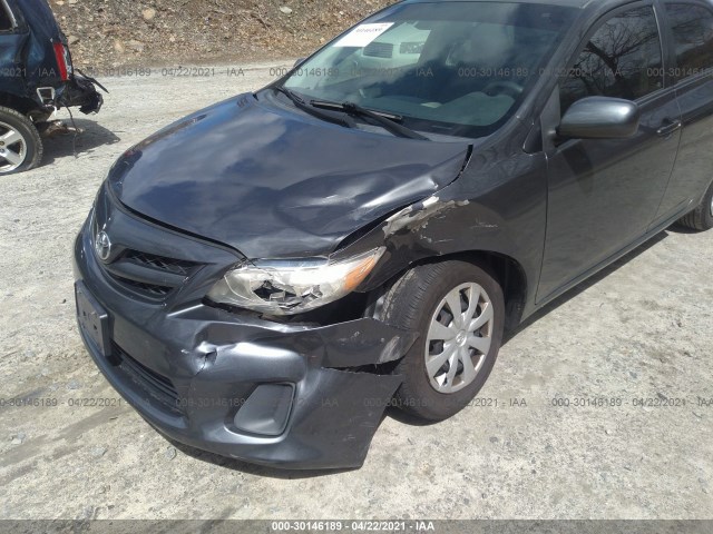 Photo 5 VIN: 2T1BU4EE6BC669830 - TOYOTA COROLLA 