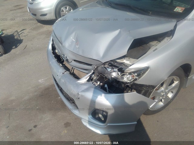 Photo 5 VIN: 2T1BU4EE6BC681413 - TOYOTA COROLLA 