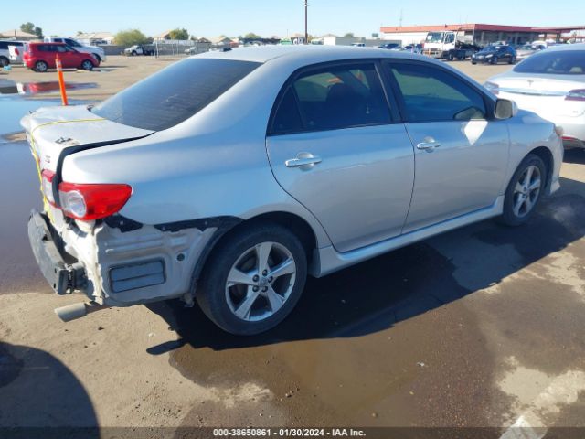 Photo 3 VIN: 2T1BU4EE6BC697028 - TOYOTA COROLLA 