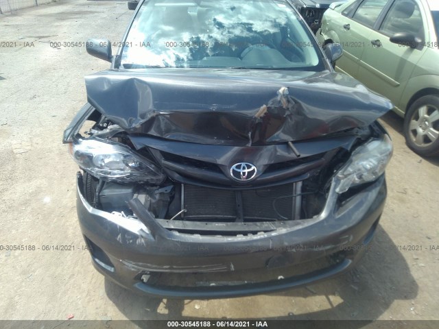 Photo 5 VIN: 2T1BU4EE6BC715379 - TOYOTA COROLLA 