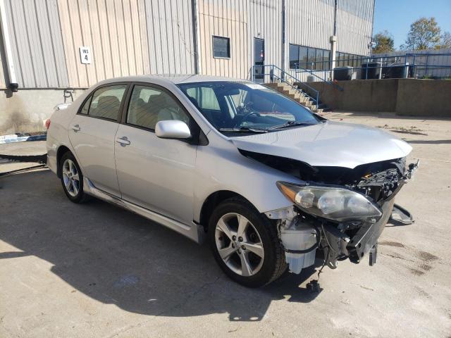 Photo 3 VIN: 2T1BU4EE6BC728990 - TOYOTA COROLLA 