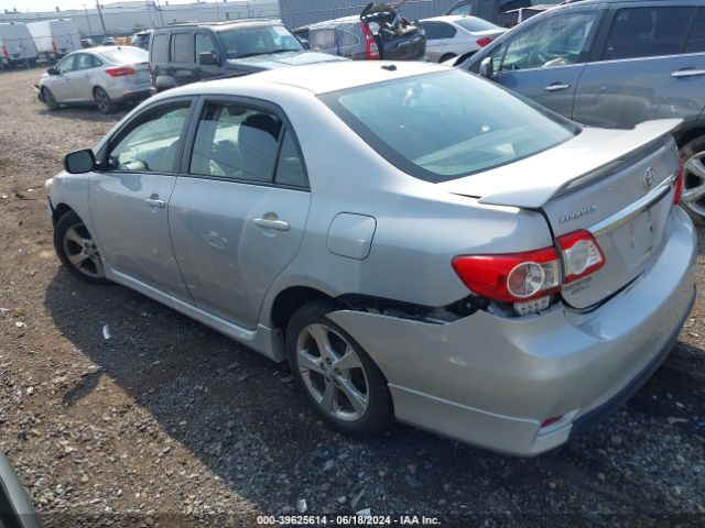 Photo 2 VIN: 2T1BU4EE6BC734725 - TOYOTA COROLLA 