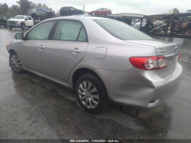 Photo 2 VIN: 2T1BU4EE6CC775681 - TOYOTA COROLLA 