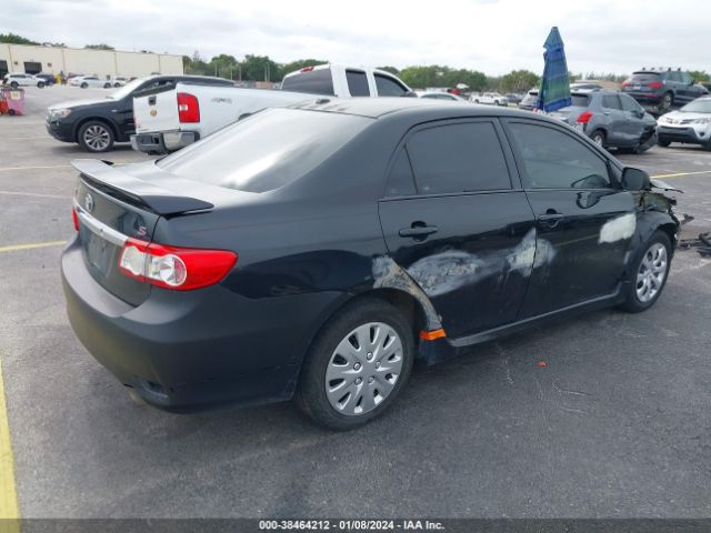 Photo 3 VIN: 2T1BU4EE6CC846927 - TOYOTA COROLLA 