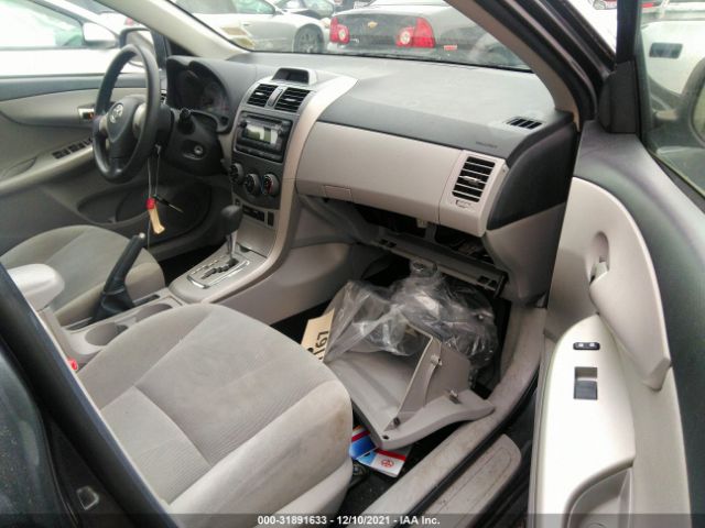 Photo 4 VIN: 2T1BU4EE6CC876350 - TOYOTA COROLLA 