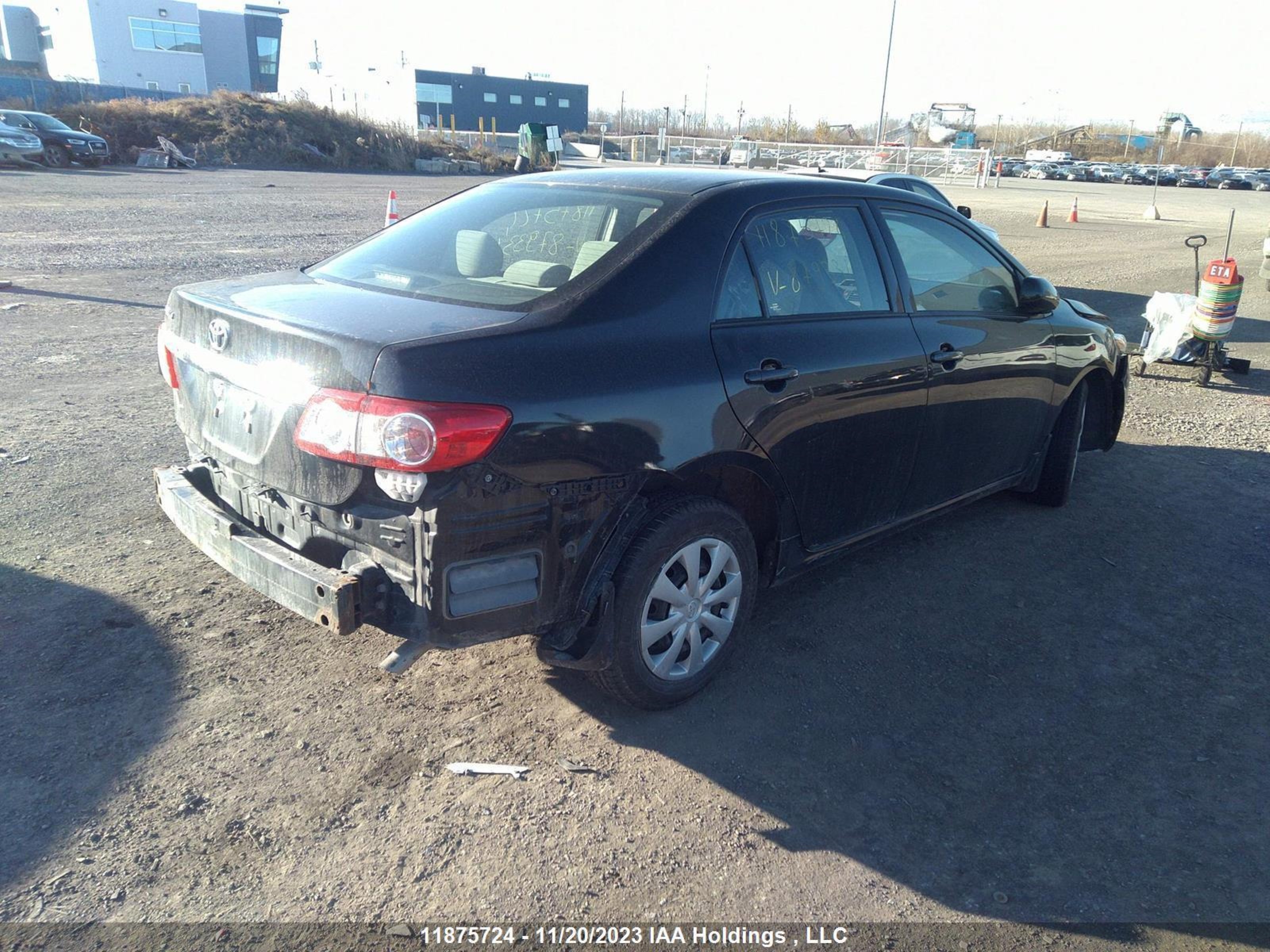 Photo 3 VIN: 2T1BU4EE6CC879331 - TOYOTA COROLLA 