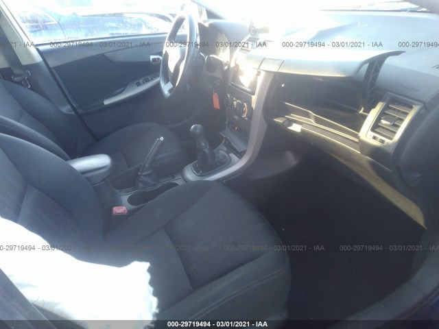 Photo 4 VIN: 2T1BU4EE6CC897344 - TOYOTA COROLLA 