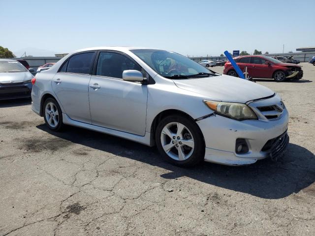 Photo 3 VIN: 2T1BU4EE6CC899739 - TOYOTA COROLLA 