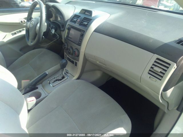 Photo 4 VIN: 2T1BU4EE6DC009970 - TOYOTA COROLLA 