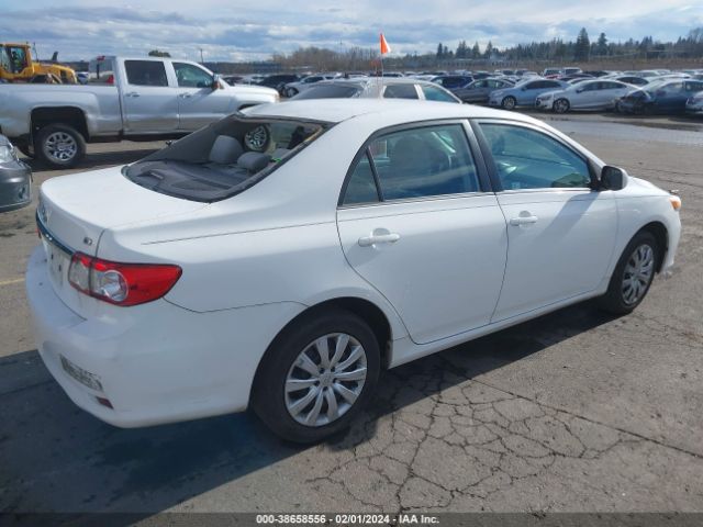 Photo 3 VIN: 2T1BU4EE6DC014148 - TOYOTA COROLLA 