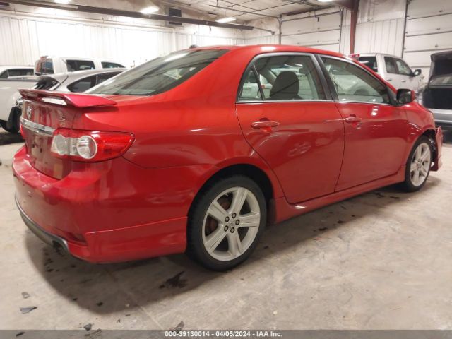 Photo 3 VIN: 2T1BU4EE6DC037137 - TOYOTA COROLLA 