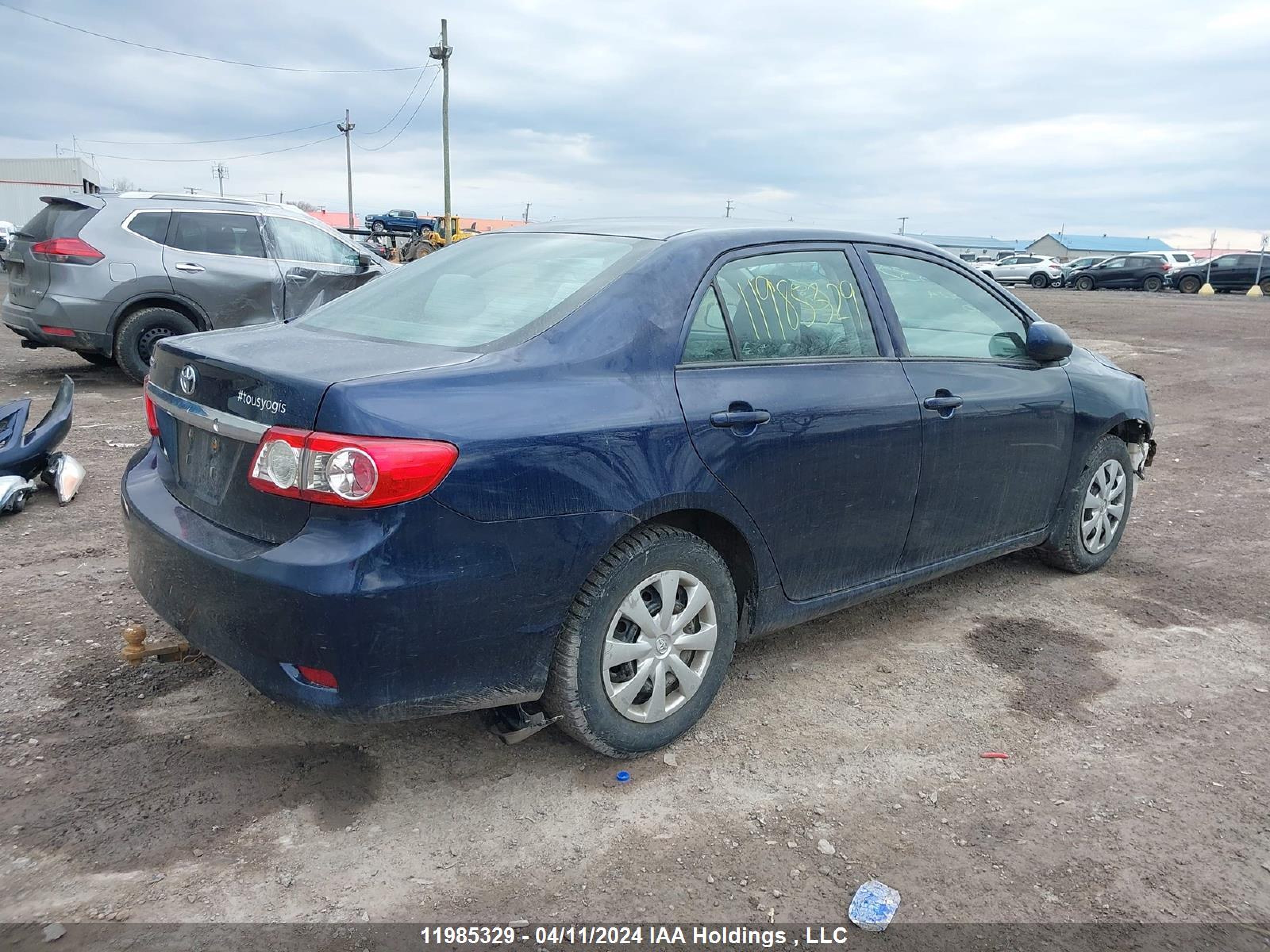 Photo 3 VIN: 2T1BU4EE6DC124150 - TOYOTA COROLLA 