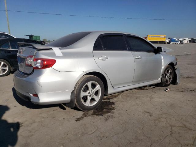 Photo 2 VIN: 2T1BU4EE6DC927721 - TOYOTA COROLLA BA 