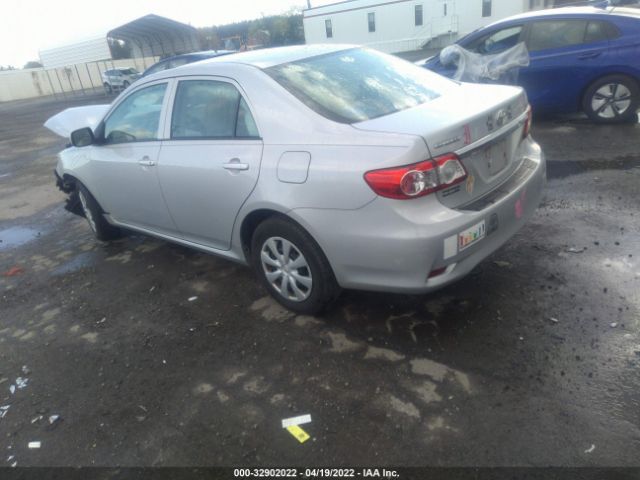 Photo 2 VIN: 2T1BU4EE6DC966406 - TOYOTA COROLLA 