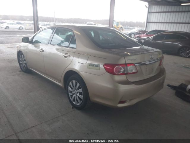 Photo 2 VIN: 2T1BU4EE6DC973341 - TOYOTA COROLLA 