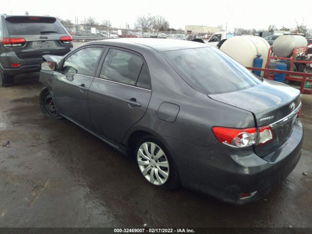 Photo 2 VIN: 2T1BU4EE6DC981018 - TOYOTA COROLLA 