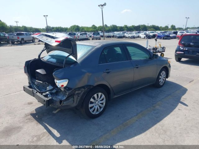 Photo 3 VIN: 2T1BU4EE6DC993296 - TOYOTA COROLLA 