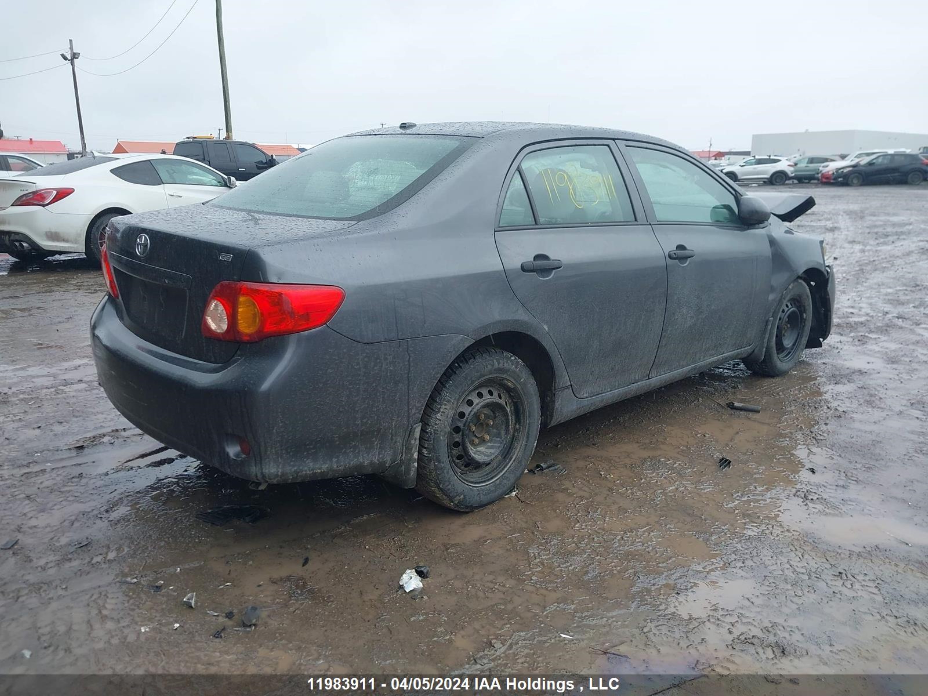 Photo 3 VIN: 2T1BU4EE7AC215990 - TOYOTA COROLLA 