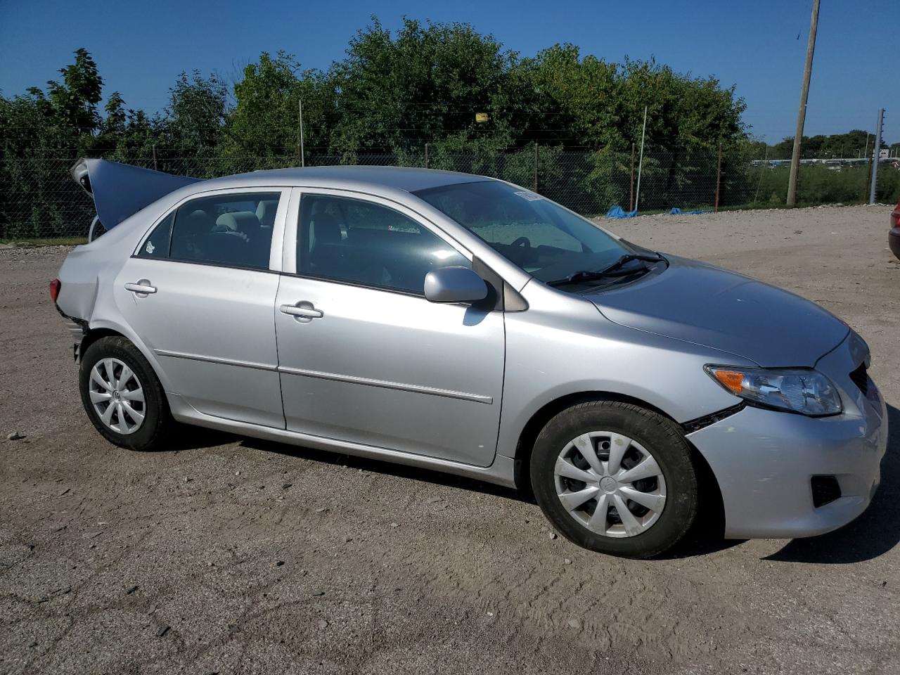 Photo 3 VIN: 2T1BU4EE7AC403909 - TOYOTA COROLLA 