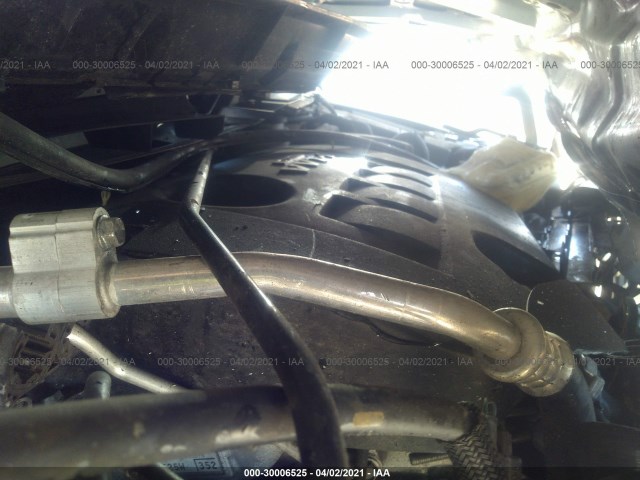 Photo 9 VIN: 2T1BU4EE7AC517960 - TOYOTA COROLLA 