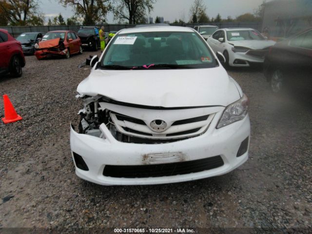 Photo 5 VIN: 2T1BU4EE7BC540172 - TOYOTA COROLLA 