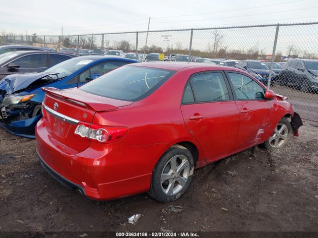 Photo 3 VIN: 2T1BU4EE7BC556002 - TOYOTA COROLLA 