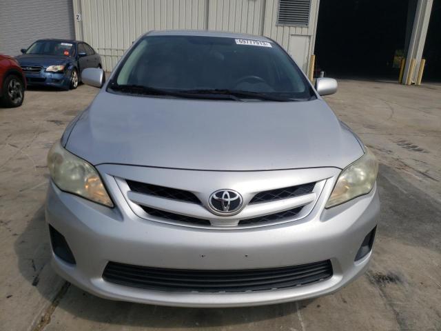 Photo 4 VIN: 2T1BU4EE7BC594698 - TOYOTA COROLLA 