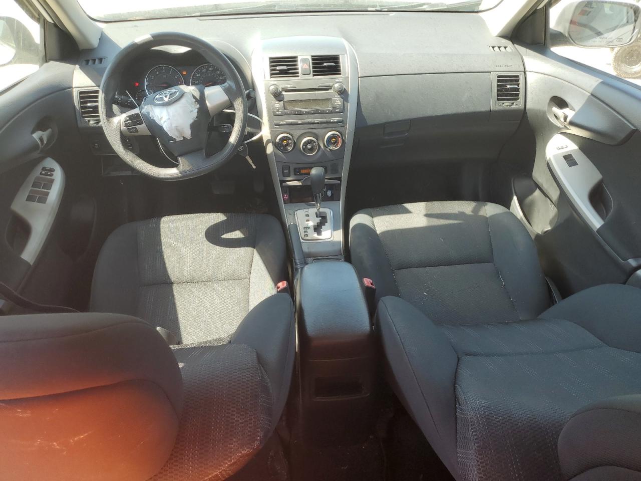 Photo 7 VIN: 2T1BU4EE7BC596791 - TOYOTA COROLLA 