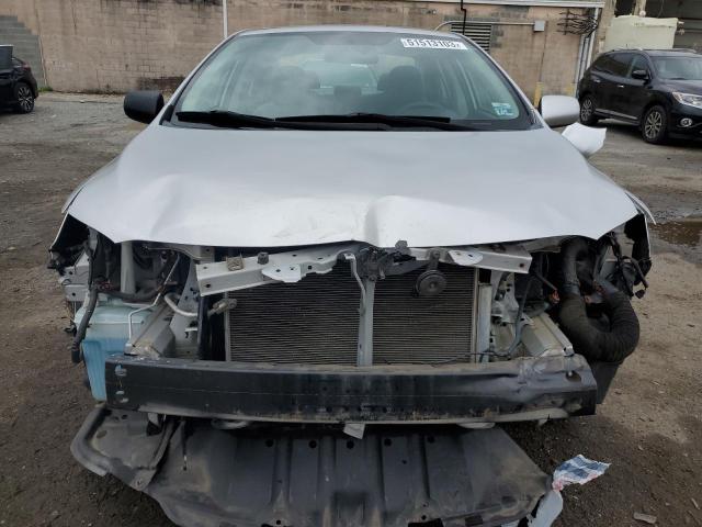 Photo 4 VIN: 2T1BU4EE7BC684269 - TOYOTA COROLLA 